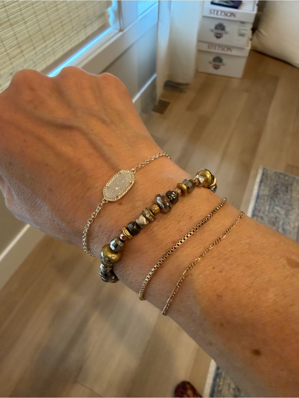 Stella & Dot Bracelet (stretch)